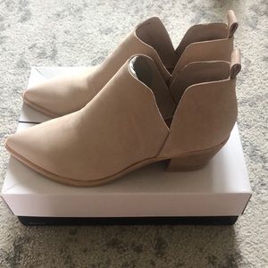 Dolce Vita Sonni Booties